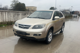 比亚迪S6 2014款 2.0L 手动豪华型 5座