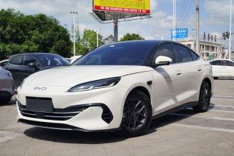 比亚迪 海豹06新能源 2025款 DM-i 智驾版 80KM豪华型