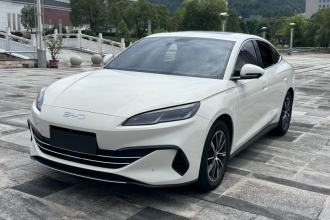 比亚迪 海豹06新能源 2024款 DM-i 120KM尊荣型