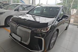 岚图汽车 岚图梦想家 2025款 PHEV 四驱旗舰鲲鹏版
