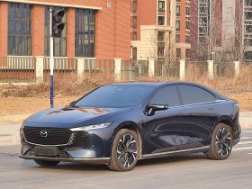 马自达EZ-6 2024款 纯电600智雅版