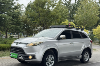 江铃 驭胜S350 2016款 2.0T 自动两驱汽油超豪华版7座