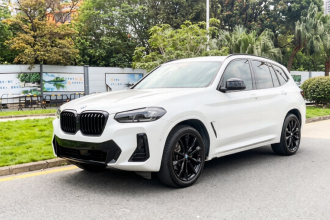 宝马X3 2023款 改款 xDrive30i 尊享型 M曜夜套装