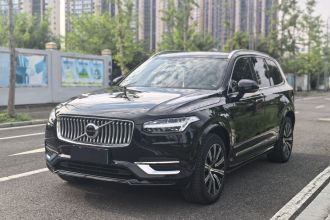 沃尔沃XC90 2022款 B5 智行豪华版 7座
