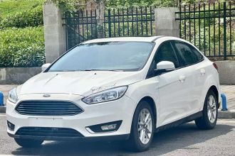 福特 福克斯 2015款 三厢 1.6L 手动风尚型