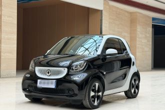 smart fortwo 2018款 1.0L 52千瓦硬顶激情版 国V