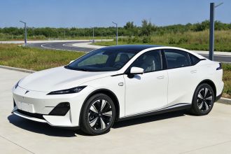 深蓝汽车 深蓝SL03 2025款 增程精英型