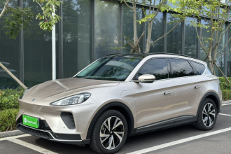 ARCFOX极狐 极狐 阿尔法T6 2025款 688MAX 175kW
