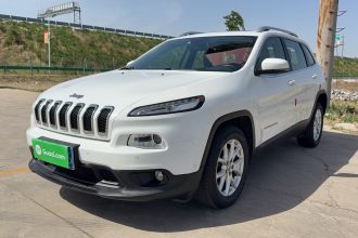 Jeep 自由光 2016款 2.4L 领先智能版