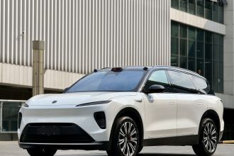 蔚来ES8 2023款 75kWh 行政版
