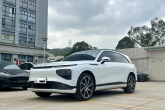 小鹏G9 2022款 702 Pro