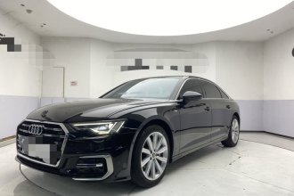 奥迪A6L 2023款 改款 45 TFSI 臻选动感型