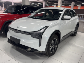 哪吒汽车 2023款 哪吒U-Ⅱ 500 U秀版 磷酸铁锂