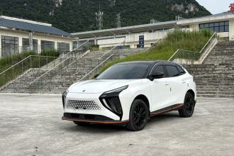 东风风行 风行雷霆 2023款 430 Elite