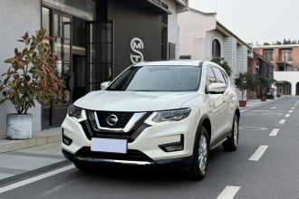 日产 奇骏 2022款 2.0L 两驱智联臻享版