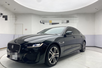捷豹XEL 2021款 2.0T 250PS R-DYNAMIC S进取运动版