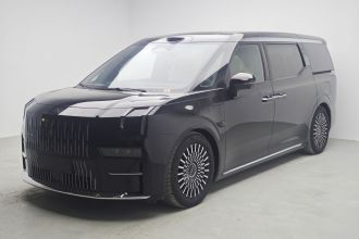 极氪009 2024款 六座行政版四驱 108kWh