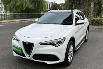 阿尔法·罗密欧 Stelvio斯坦维 2017款 2.0T 200HP 豪华版