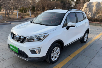 长安CS15 2016款 1.5L 手动时尚版