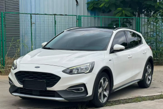 福特 福克斯Active 2020款 EcoBoost 180 自动劲潮型