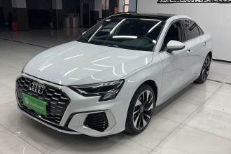 奥迪A3 2024款 A3L Limousine 35 TFSI 时尚运动型
