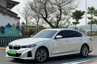 宝马i3 2022款 eDrive 35 L