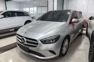 奔驰B级 2020款 B 200 时尚型