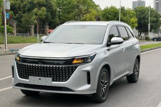 蓝电E5 2024款 荣耀版 100KM臻享型 7座