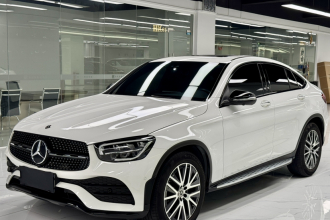 奔驰GLC轿跑 2020款 GLC 300 4MATIC 轿跑SUV