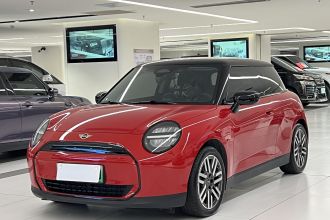 电动MINI COOPER 2024款 456km COOPER E 经典派