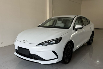 比亚迪 海豹05 DM-i 2026款 DM-i 128KM豪华型