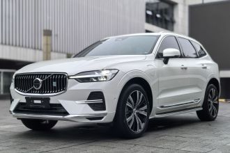 沃尔沃XC60新能源 2023款 T8 插电混动 长续航四驱智雅豪华版