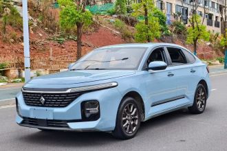 宝骏RC-5 2020款 1.5L 手动智耀豪华型