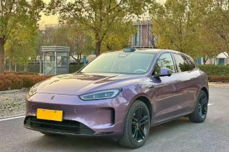 鸿蒙智行 问界M5 2025款 增程   Ultra 四驱版