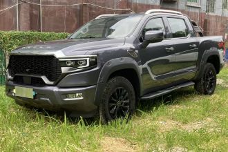 福田火星 2023款 火星9 2.0T柴油自动四驱标轴尊享型