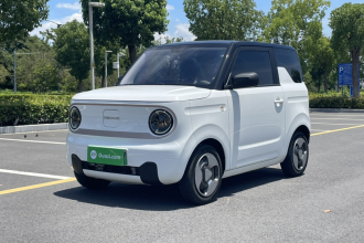 吉利银河 2023款 熊猫mini 200km 灵动熊