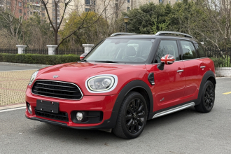 MINI Countryman 2018款 1.5T COOPER ALL4 艺术家