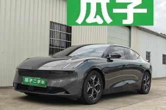 领克Z10 2024款 95kWh 766km后驱Max