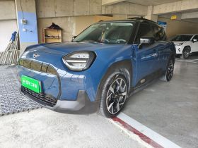 电动MINI ACEMAN 2024款 E 经典派
