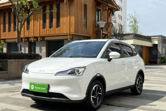 哪吒汽车 哪吒V 2021款 长续航娱乐版升级型