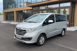江淮瑞风 瑞风M3 2025款 1.8L 手动舒适版 7/8座