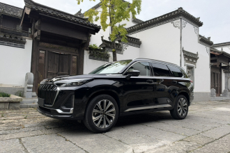 星途揽月 2023款 400T 四驱星尊版 7座