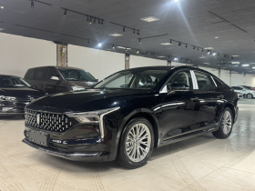 奔腾B70 2026款 龙耀版  1.5T 悦享定制型