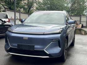 吉利银河 银河星舰7 EM-i 2025款 120km 领航版