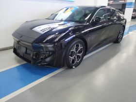 领克Z10 2024款 95kWh 766km后驱Max