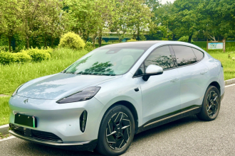 昊铂HT 2023款 670 后驱特高压NDA版