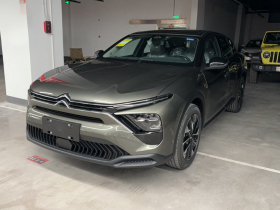 雪铁龙 凡尔赛C5 X 2025款 1.6T 海外版