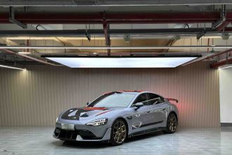 小米汽车 小米SU7 Ultra 2025款 Ultra