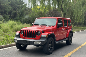 Jeep 牧马人 2022款 2.0T 高地四门版