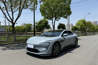 阿维塔12 2023款 700 三激光后驱奢享版